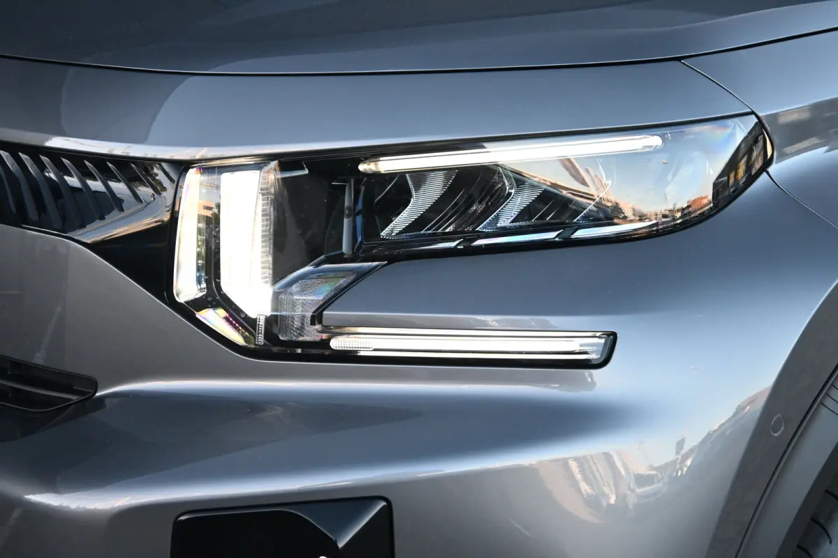 Max 113pk Extended Range 54 kWh DEMO-DEAL! Tot 8 jaar Garantie! | Navi by App | Full Led | Elektr. Ramen Voor & Achter | Cruise control | DAB | Comfort stoelen |