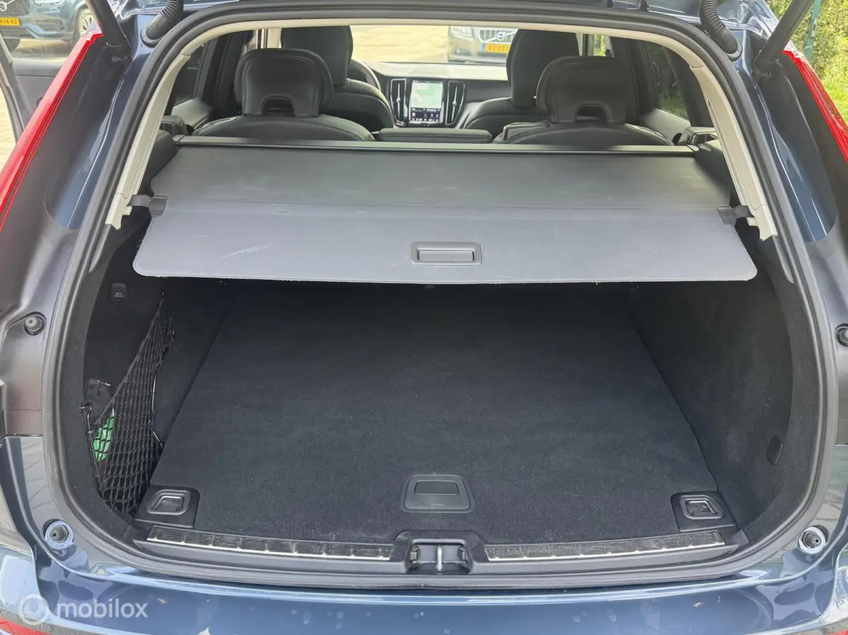 2.0 T6 Plug-in hybrid AWD Plus Bright