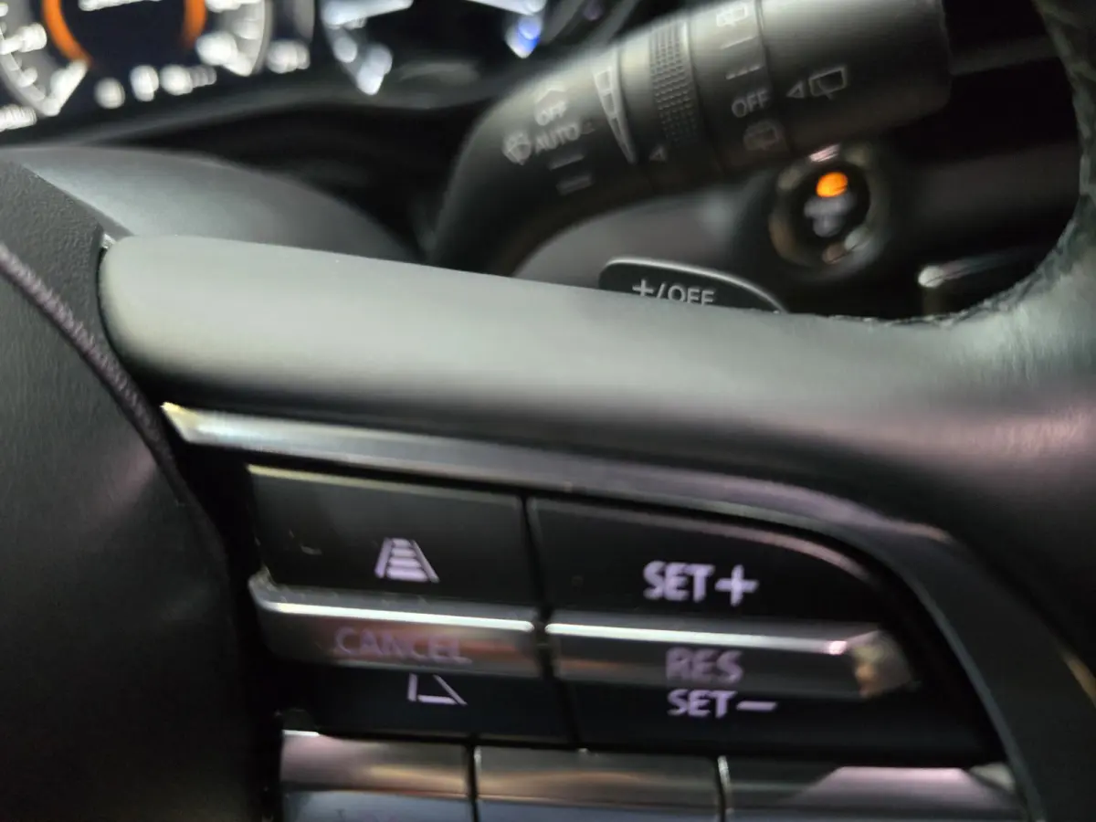 E-SkyActiv 145 First Edition 36 kWh Clima Cruise Navi PDC LM