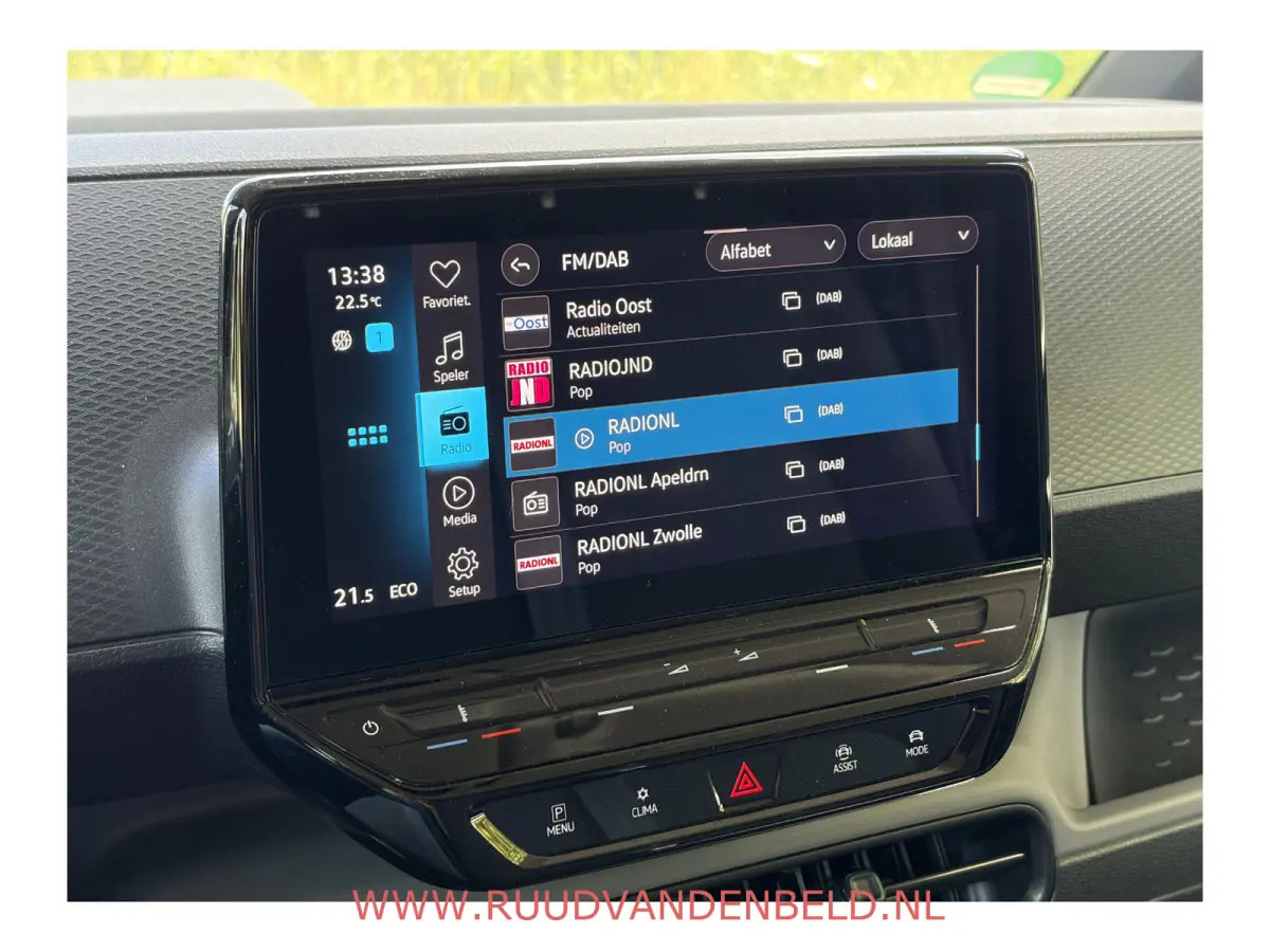 77kWh 96%SOH ! 3-ZITS // ADAP.CRUISE // 19-INCH // CAMERA // CARPLAY