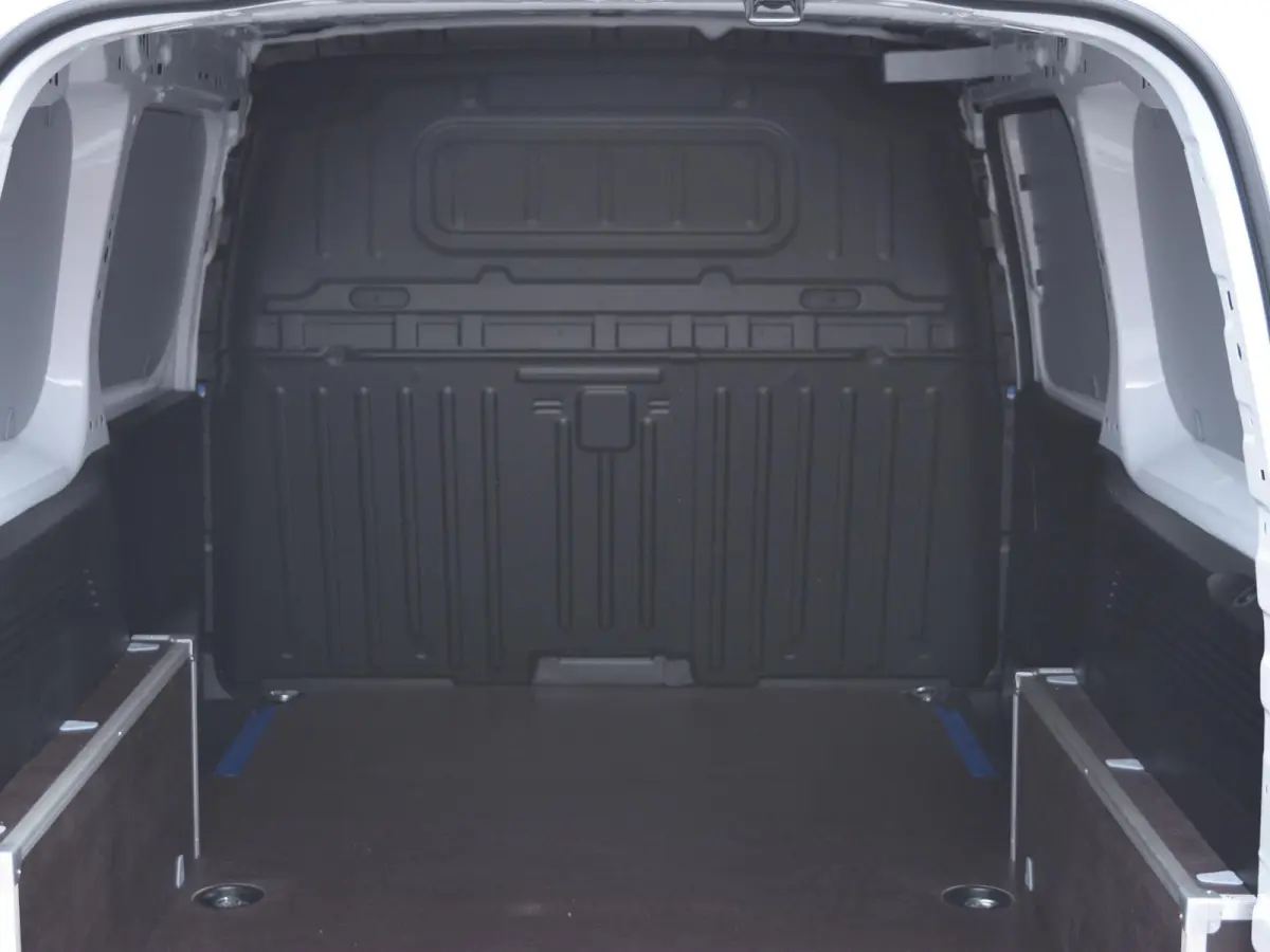 136 L2 50kWh