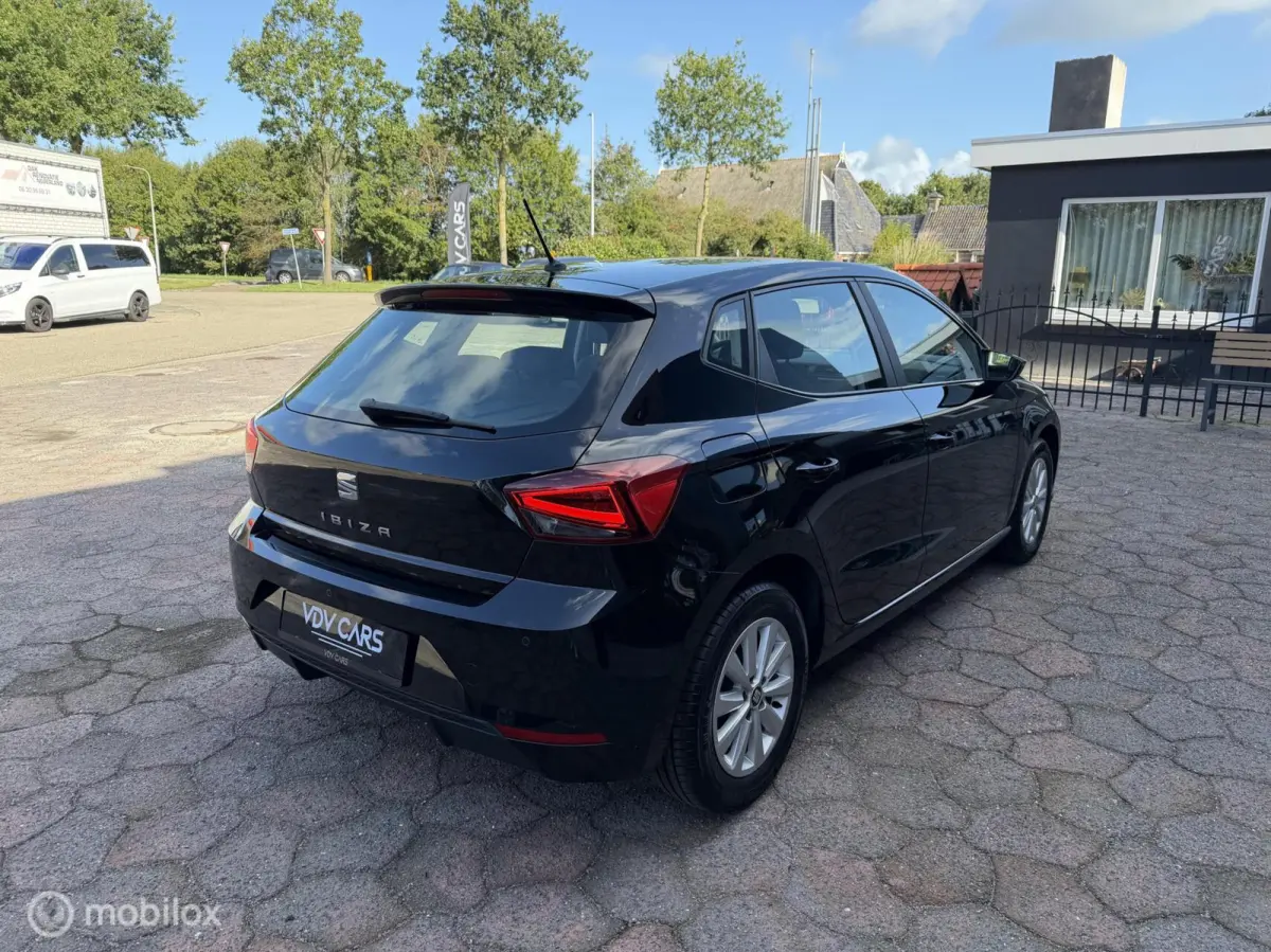 1.0TSI Style | Clima | Cruise | A-Camera | LED | LMV