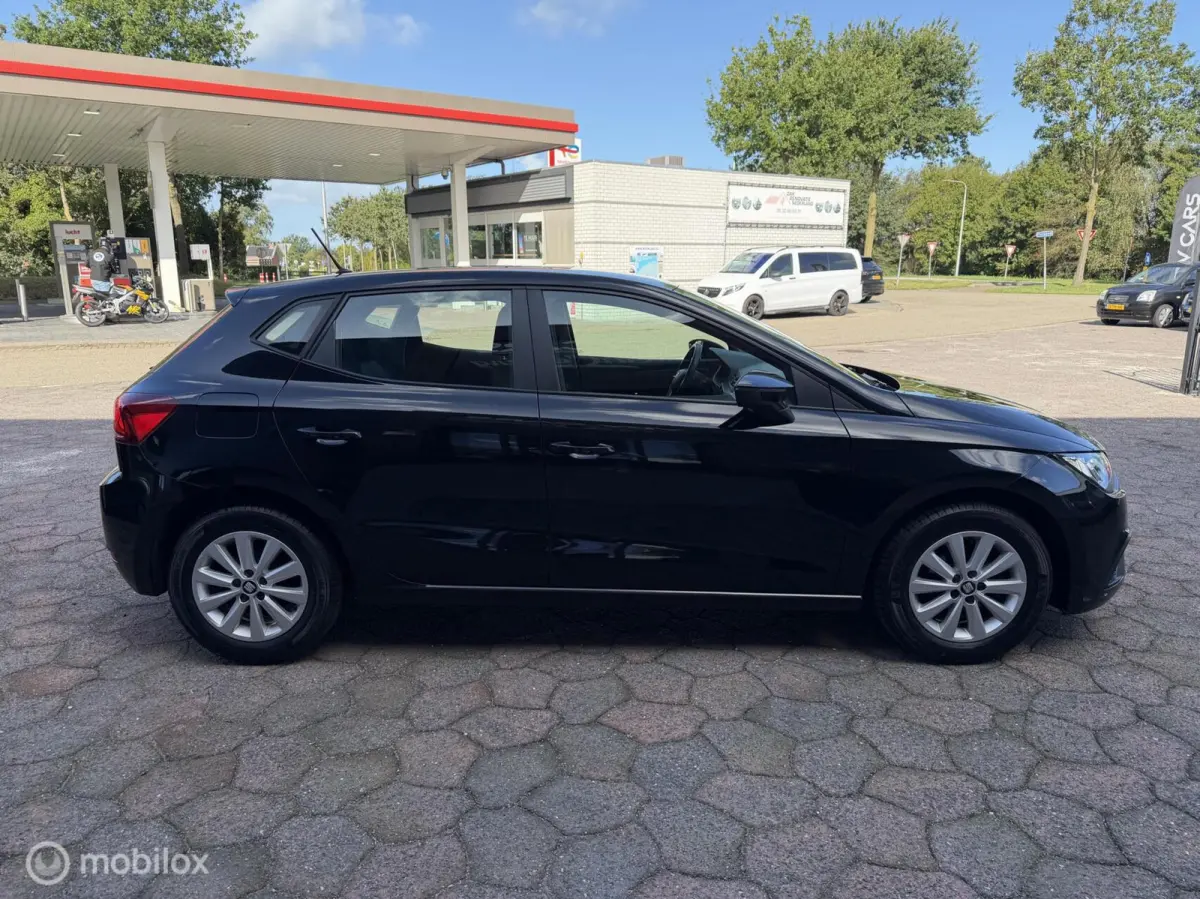 1.0TSI Style | Clima | Cruise | A-Camera | LED | LMV