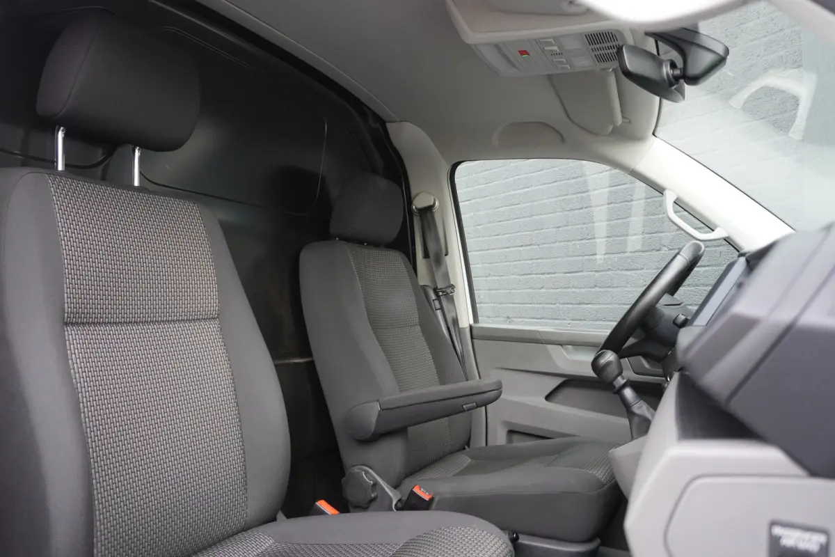 2.0 TDI 150PK EURO 6 - Airco - Navi - Cruise - €14.900,- Excl.