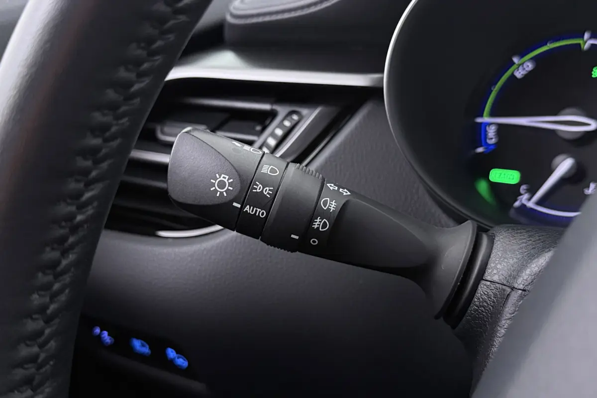 1.8 Hybrid Team D | Trekhaak | 43.000 KM! | Volledig Ond. | Stoelverwarming | Climate Control | CarPlay | Camera | PDC