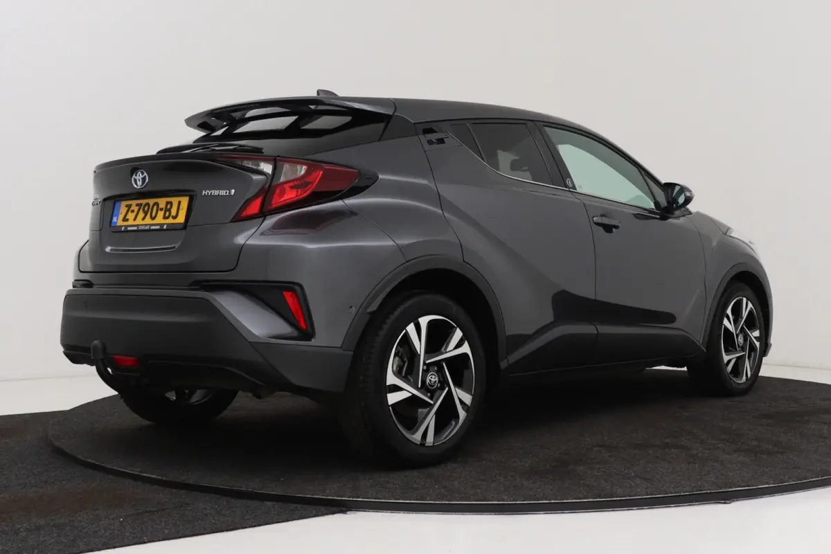 1.8 Hybrid Team D | Trekhaak | 43.000 KM! | Volledig Ond. | Stoelverwarming | Climate Control | CarPlay | Camera | PDC