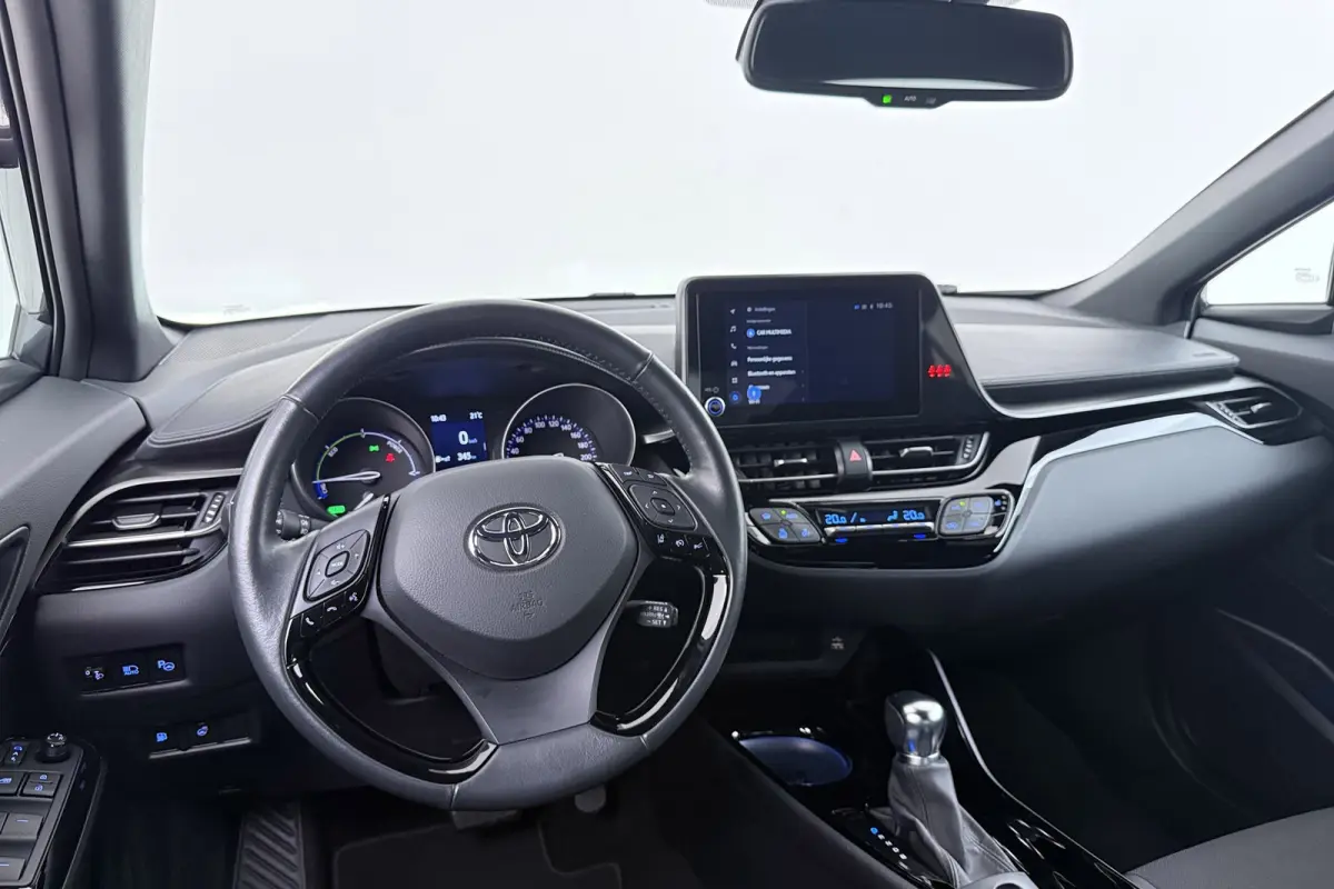 1.8 Hybrid Team D | Trekhaak | 43.000 KM! | Volledig Ond. | Stoelverwarming | Climate Control | CarPlay | Camera | PDC