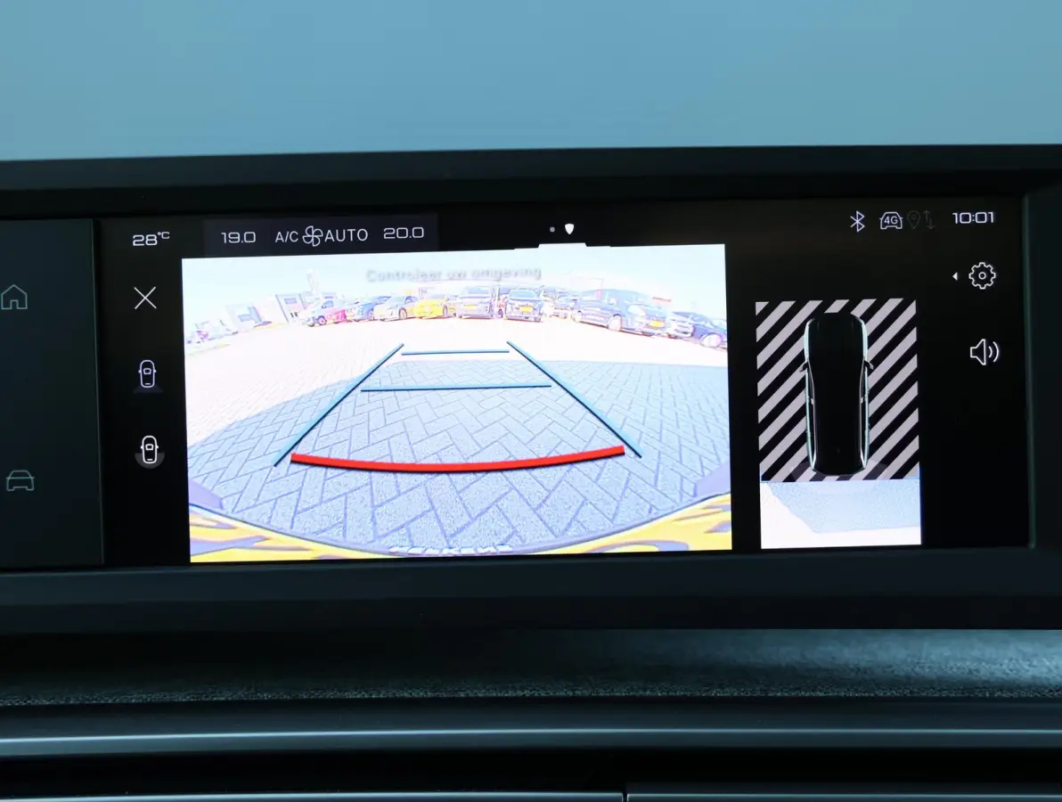 1.2 Allure Hybrid 145 Camera | Keyless | Climate Control | Navigatie Apple Carplay & Android Auto | 7 Persoons | 19" LMV