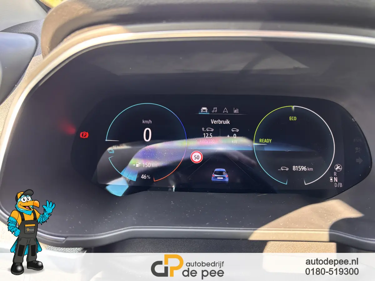 R135 Intens 52 kWh incl. accu GARANTIE/KOOPACCU SOH 92%/CRUISE/CLIMA/CARPLAY/PARKEERSENS. V+A/CAMERA/LICHTMETAAL rijklaarprijs!