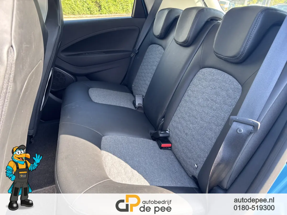 R135 Intens 52 kWh incl. accu GARANTIE/KOOPACCU SOH 92%/CRUISE/CLIMA/CARPLAY/PARKEERSENS. V+A/CAMERA/LICHTMETAAL rijklaarprijs!