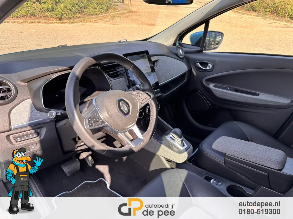 R135 Intens 52 kWh GARANTIE/SOH 92%/HUURACCU/CRUISE/CLIMA/CARPLAY/PARKEERSENS. V+A/CAMERA/LICHTMETAAL rijklaarprijs!
