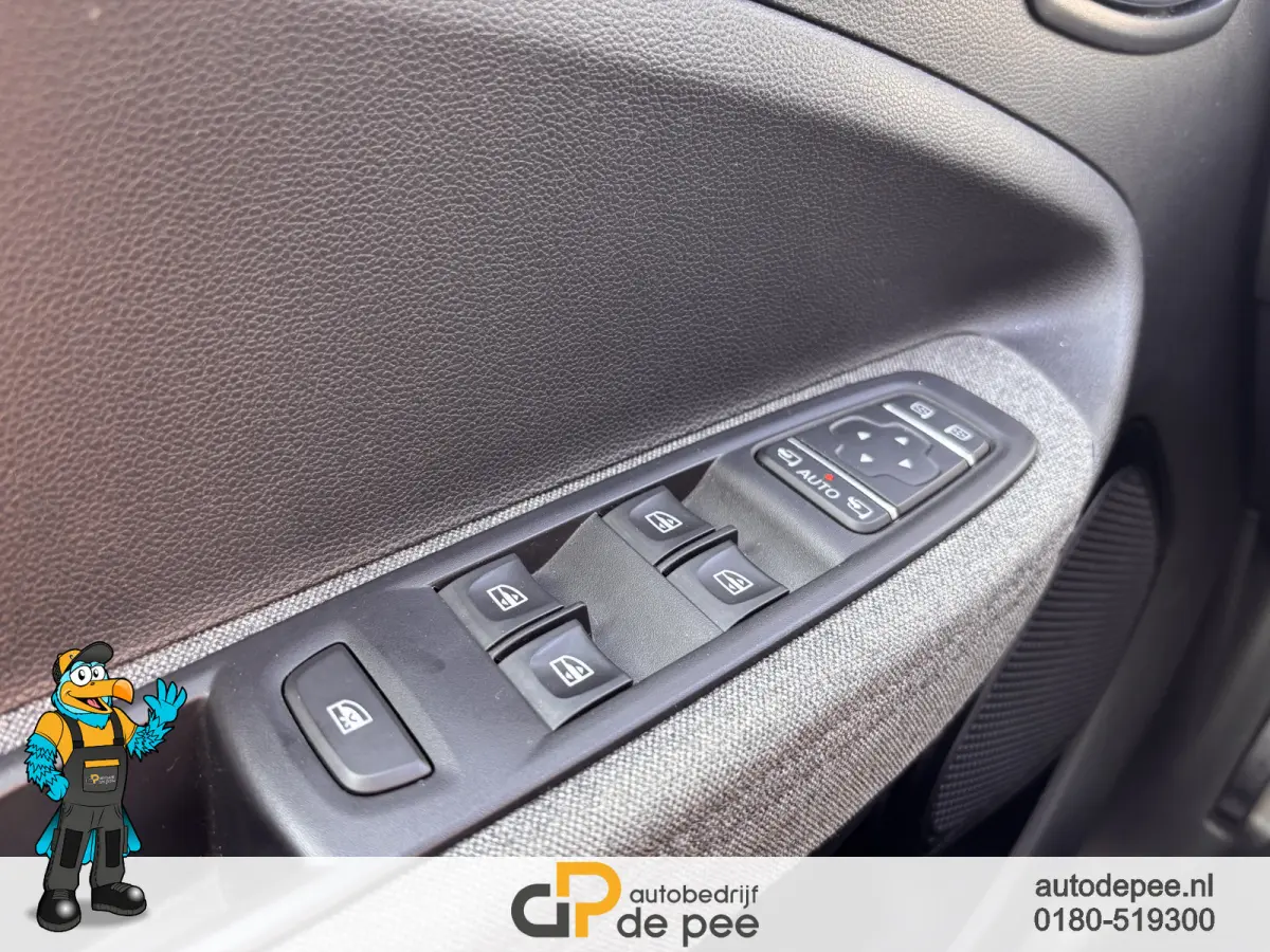 R135 Intens 52 kWh GARANTIE/SOH 92%/HUURACCU/CRUISE/CLIMA/CARPLAY/PARKEERSENS. V+A/CAMERA/LICHTMETAAL rijklaarprijs!