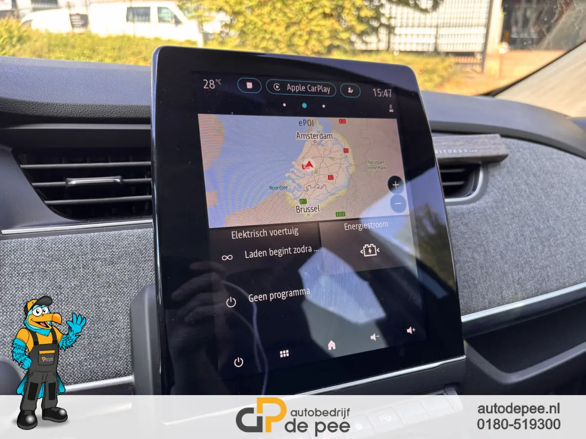R135 Intens 52 kWh GARANTIE/SOH 92%/HUURACCU/CRUISE/CLIMA/CARPLAY/PARKEERSENS. V+A/CAMERA/LICHTMETAAL rijklaarprijs!