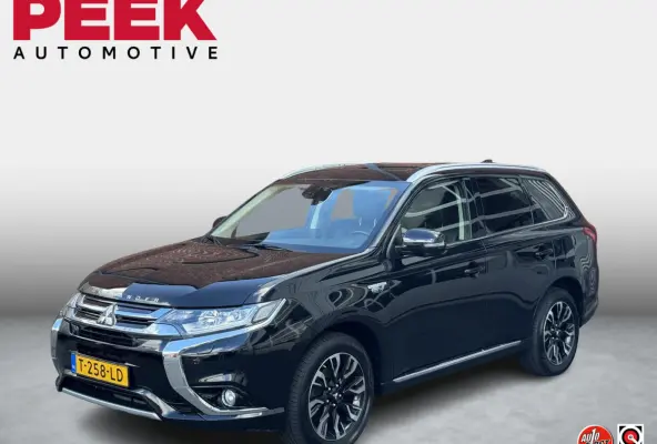 2.0 PHEV instyle+ Trekhaak afn. | Schuif-/kanteldak | Lederenbekleding | Stoel, Stuur en Voorruitverwarming | Camera achter |