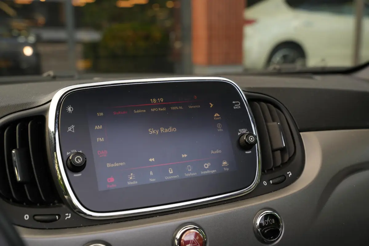 0.9 TwinAir Turbo Cabrio Leer Cruise Control Airco DAB+