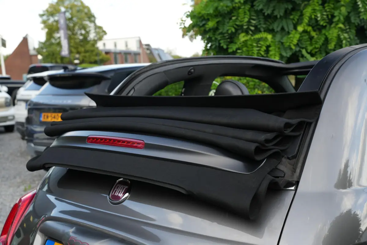 0.9 TwinAir Turbo Cabrio Leer Cruise Control Airco DAB+