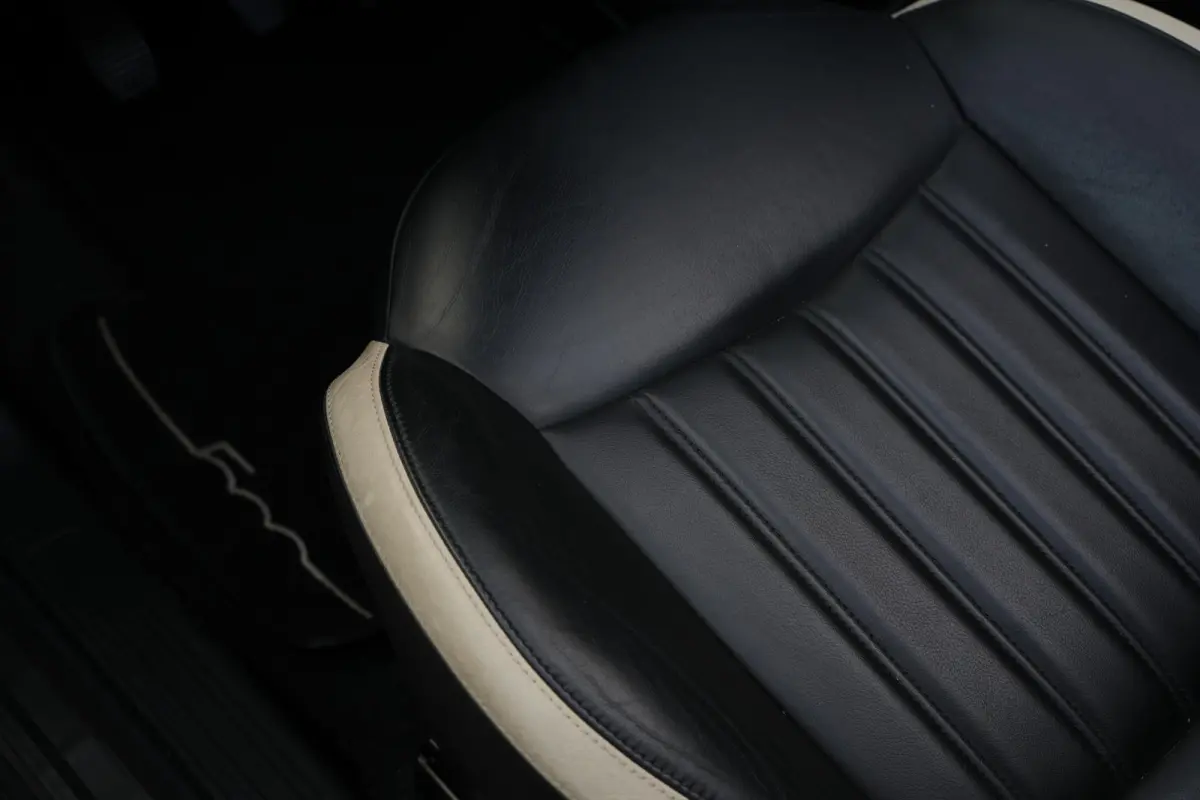 0.9 TwinAir Turbo Cabrio Leer Cruise Control Airco DAB+