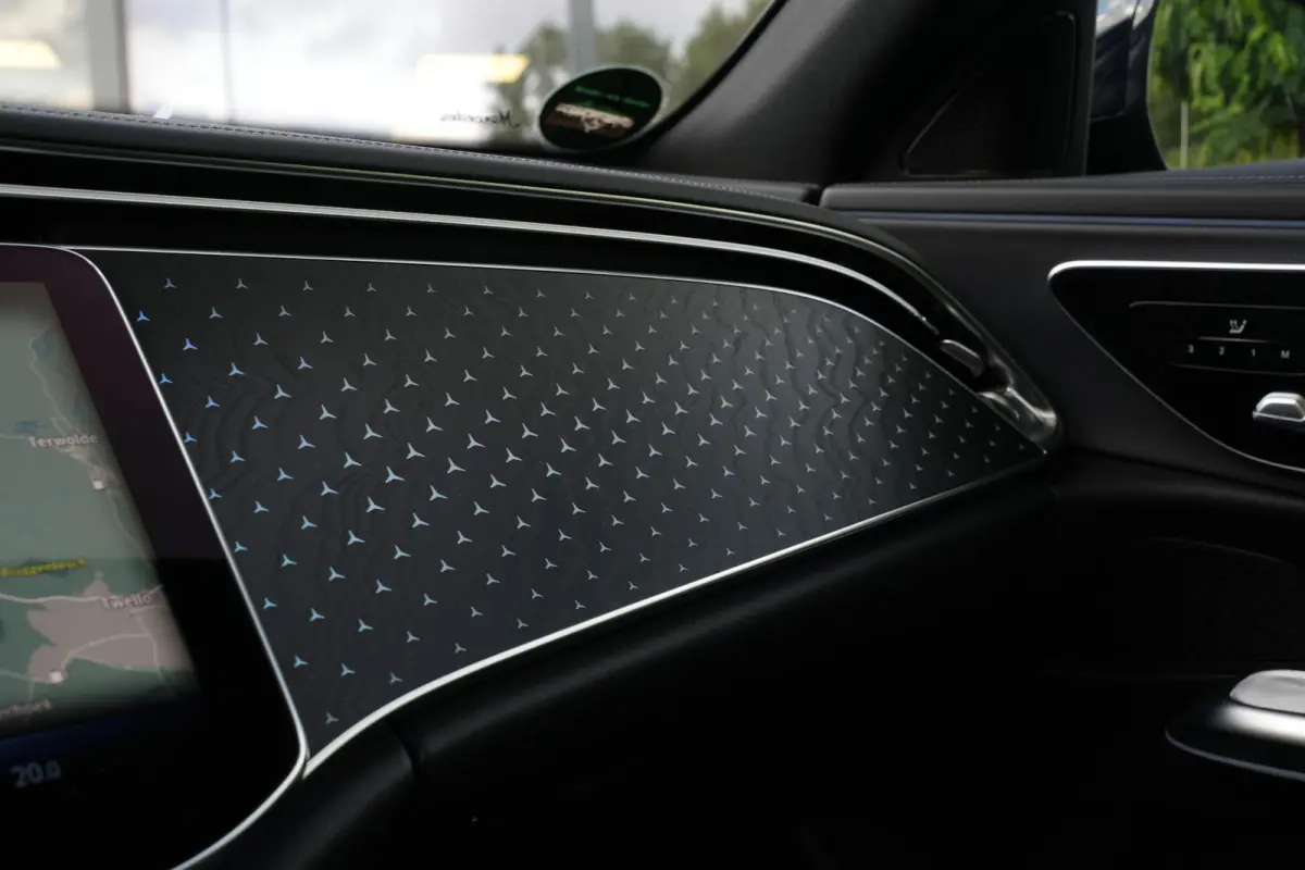 300 e Business Solution AMG Panoramadak DIGITAL LIGHT 360 Camera Adapt. Cruise Memory Trekhaak
