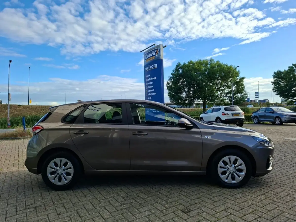 1.5 AIRCO 5DEURS CRUISECONTROL