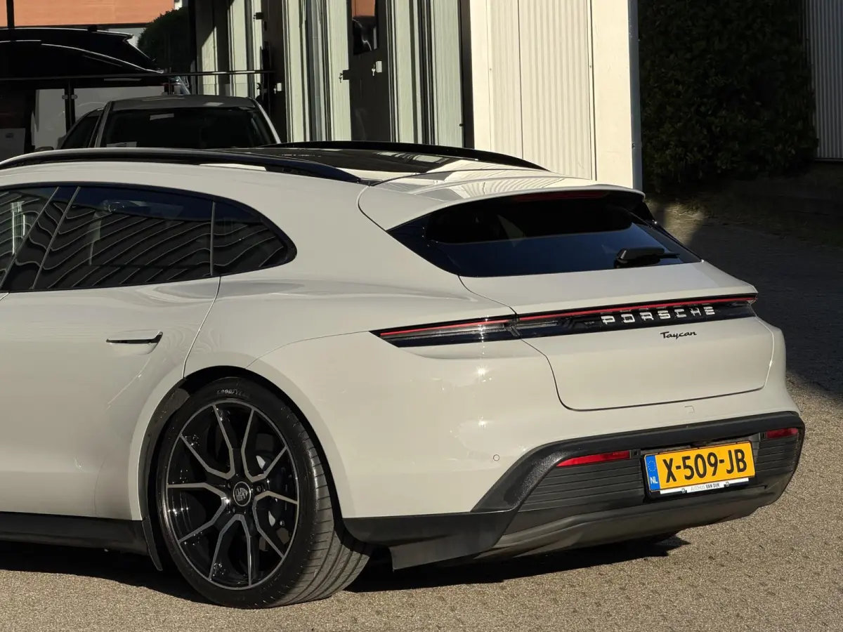 93kWh 476pk | NL-auto / BTW / Porsche historie / zeer compleet