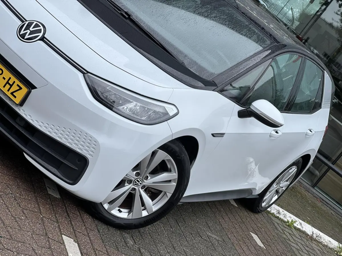Life 58 kWh Clima Cruise LED PDC NAP BTW