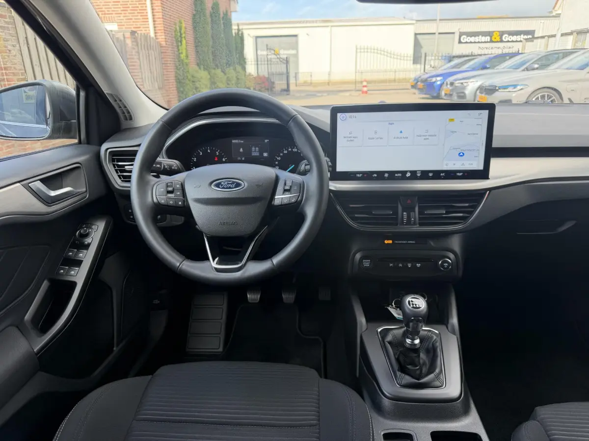 1.0 EcoBoost Hybrid Titanium