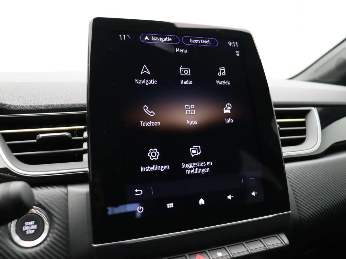 E-Tech Hybrid 145pk Engineered | Digitaal dashboard | Achteruitrijcamera | Climate control |