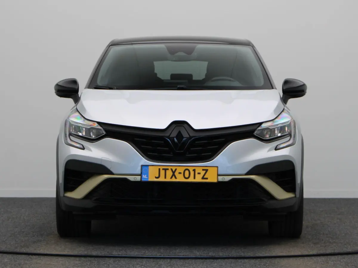 E-Tech Hybrid 145pk Engineered | Digitaal dashboard | Achteruitrijcamera | Climate control |