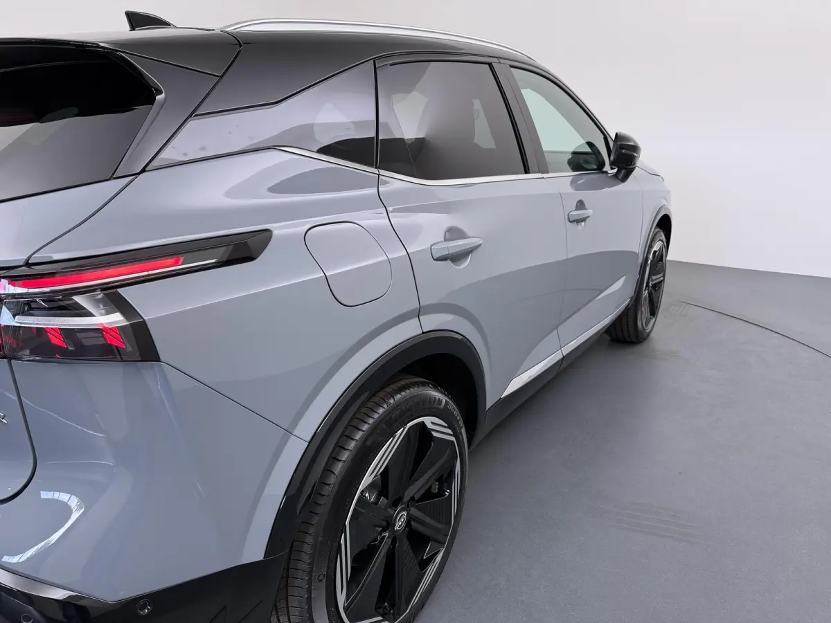 1.5 e-Power Tekna Plus