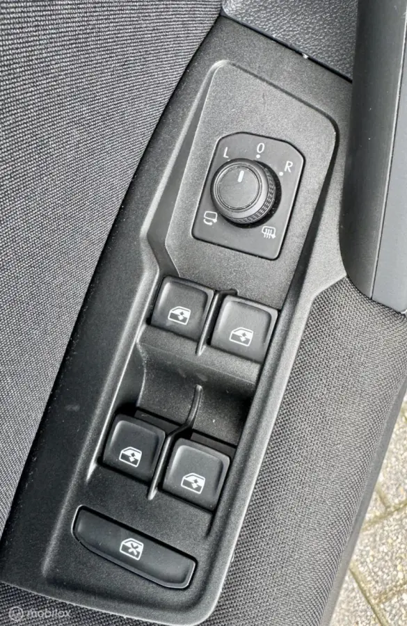 1.4 TSI eHybrid PANO/CARPLAY/CAMERA/SOH 99.9%