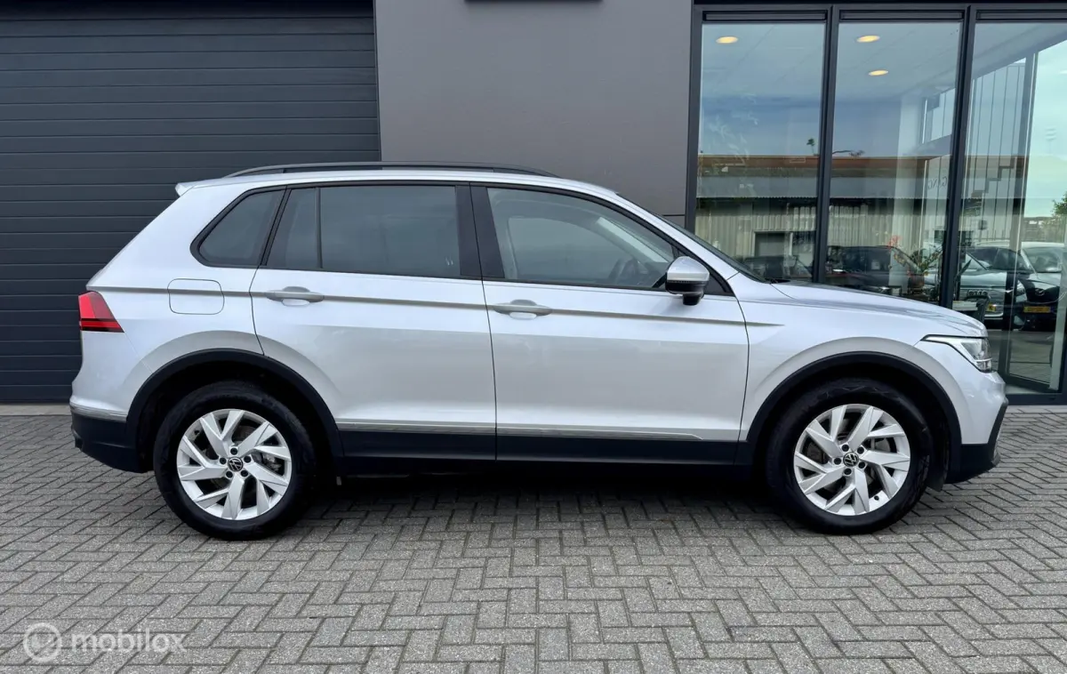 1.4 TSI eHybrid PANO/CARPLAY/CAMERA/SOH 99.9%