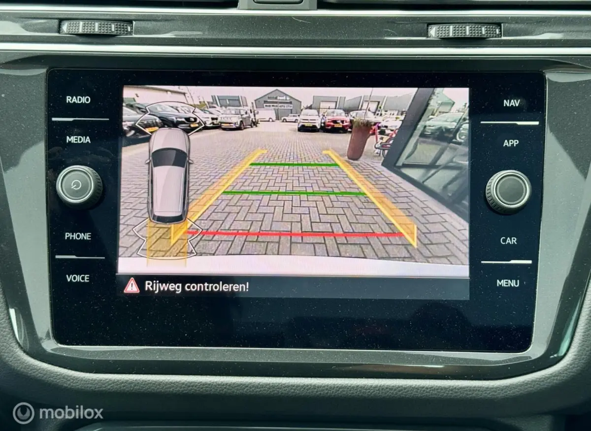 1.4 TSI eHybrid PANO/CARPLAY/CAMERA/SOH 99.9%