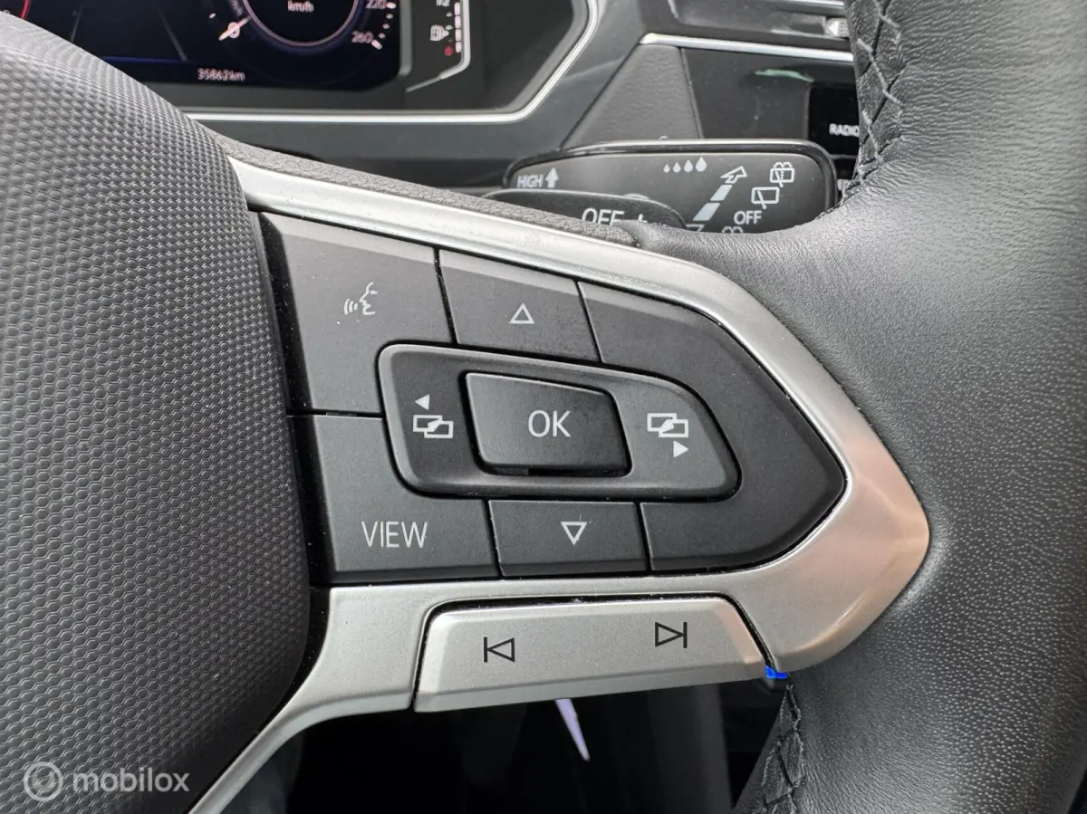 1.4 TSI eHybrid PANO/CARPLAY/CAMERA/SOH 99.9%