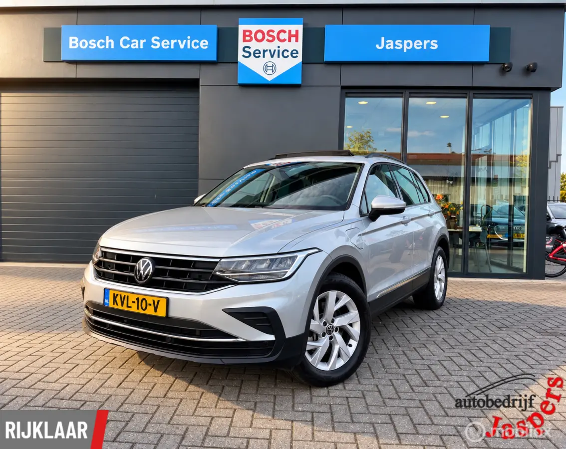 1.4 TSI eHybrid PANO/CARPLAY/CAMERA/SOH 99.9%