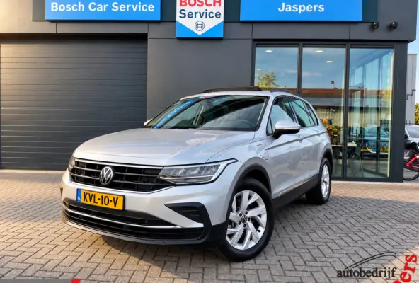 1.4 TSI eHybrid PANO/CARPLAY/CAMERA/SOH 99.9%