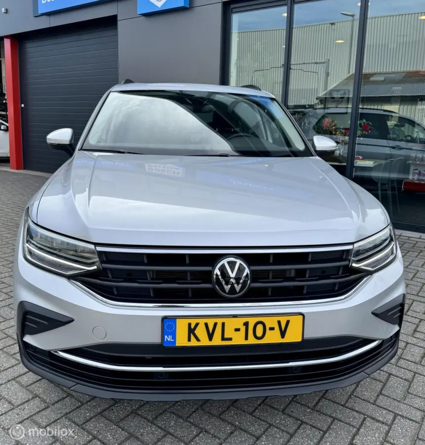 1.4 TSI eHybrid PANO/CARPLAY/CAMERA/SOH 99.9%