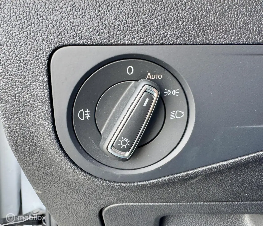 1.4 TSI eHybrid PANO/CARPLAY/CAMERA/SOH 99.9%