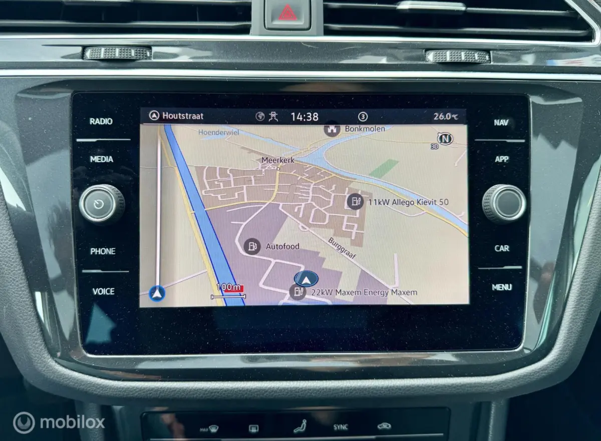 1.4 TSI eHybrid PANO/CARPLAY/CAMERA/SOH 99.9%