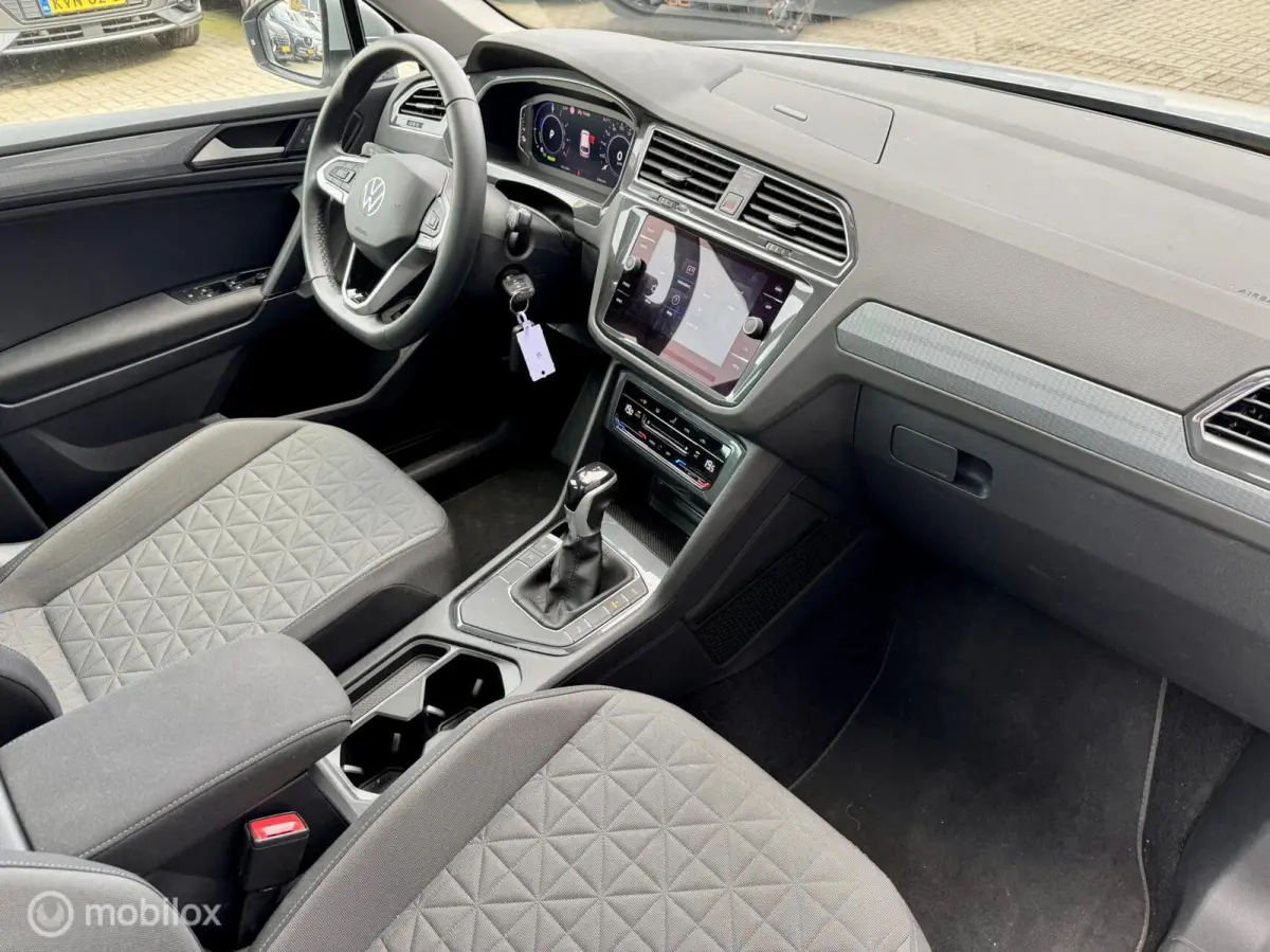 1.4 TSI eHybrid PANO/CARPLAY/CAMERA/SOH 99.9%