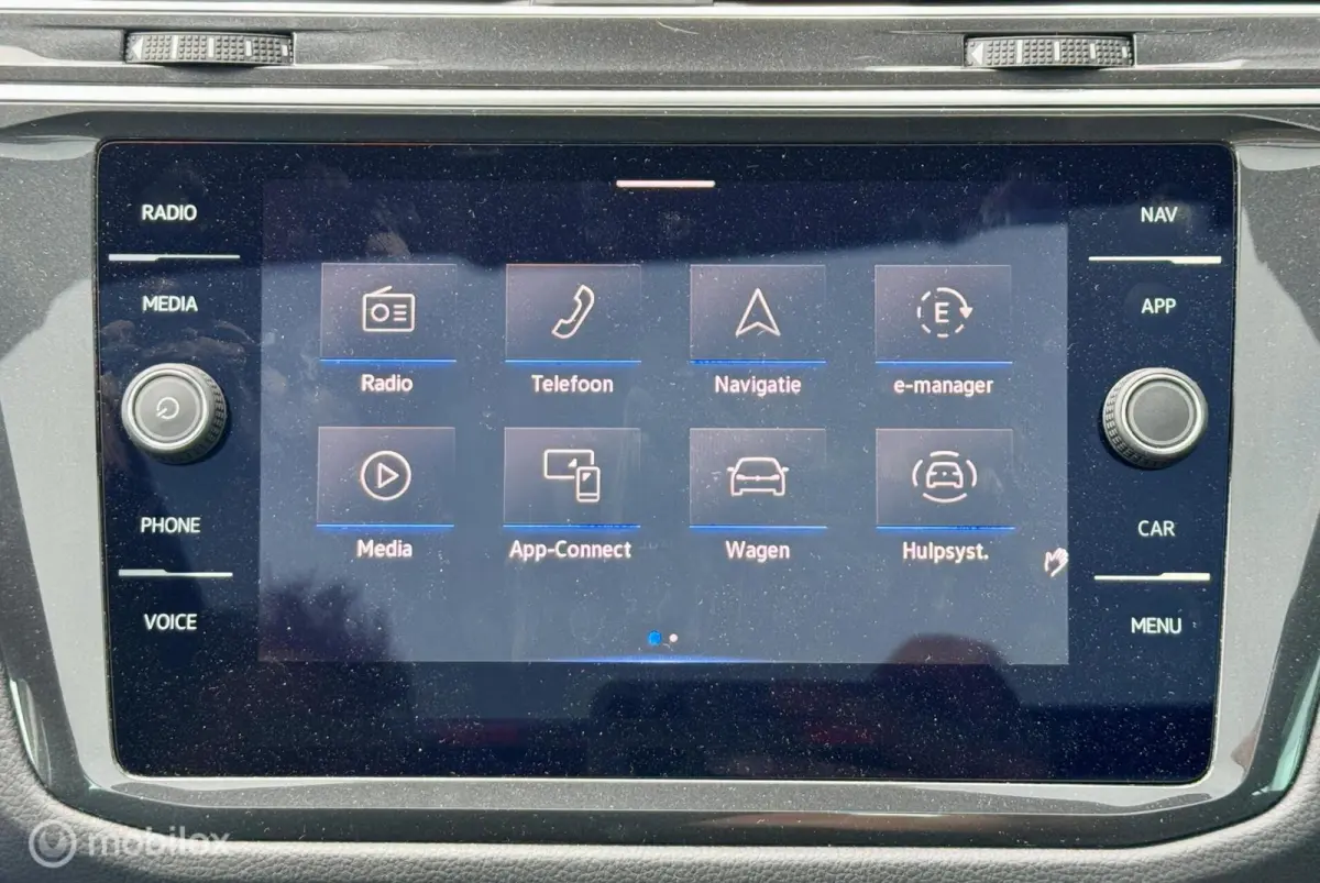 1.4 TSI eHybrid PANO/CARPLAY/CAMERA/SOH 99.9%