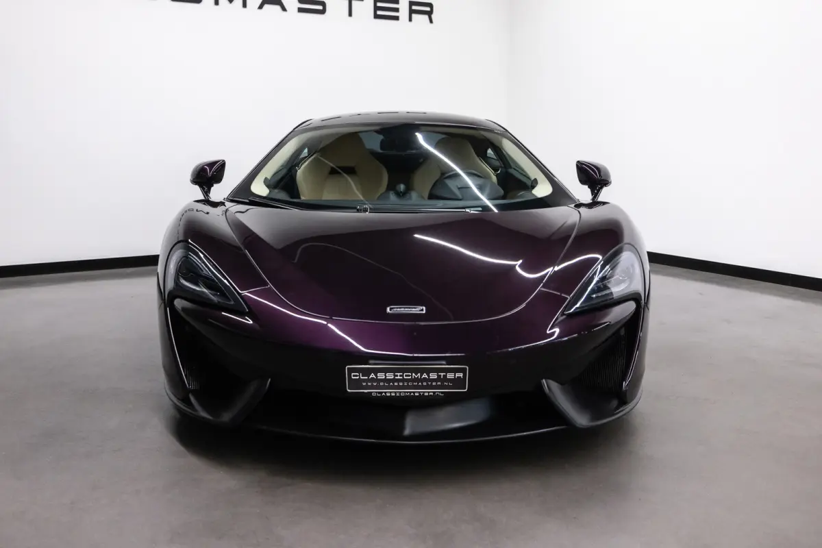 Coupe Btw auto, (€ 107.396.69 Ex B.T.W) DEALER AUTO, Lift Dealer auto, Lift,