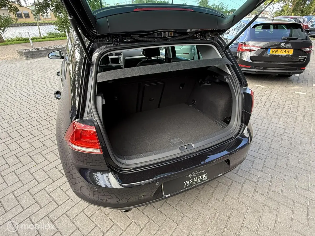 1.0 TSI Business Edition Connected, Clima, Cruise, Apk 08-2027