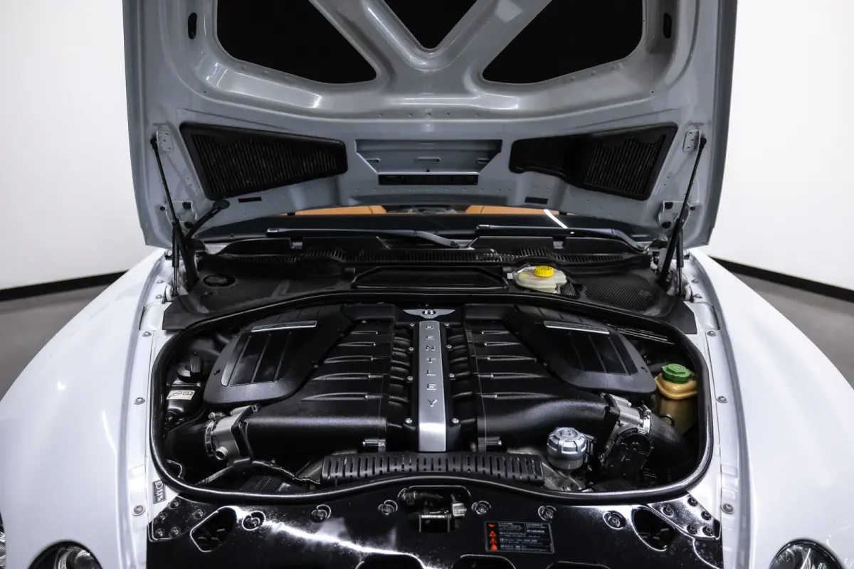 6.0 W12 Supersports Btw auto, Fiscale waarde € 22.000,- (€ 61.942.15 Ex B.T.W) DEALER AUTO YOUNGTIMER !