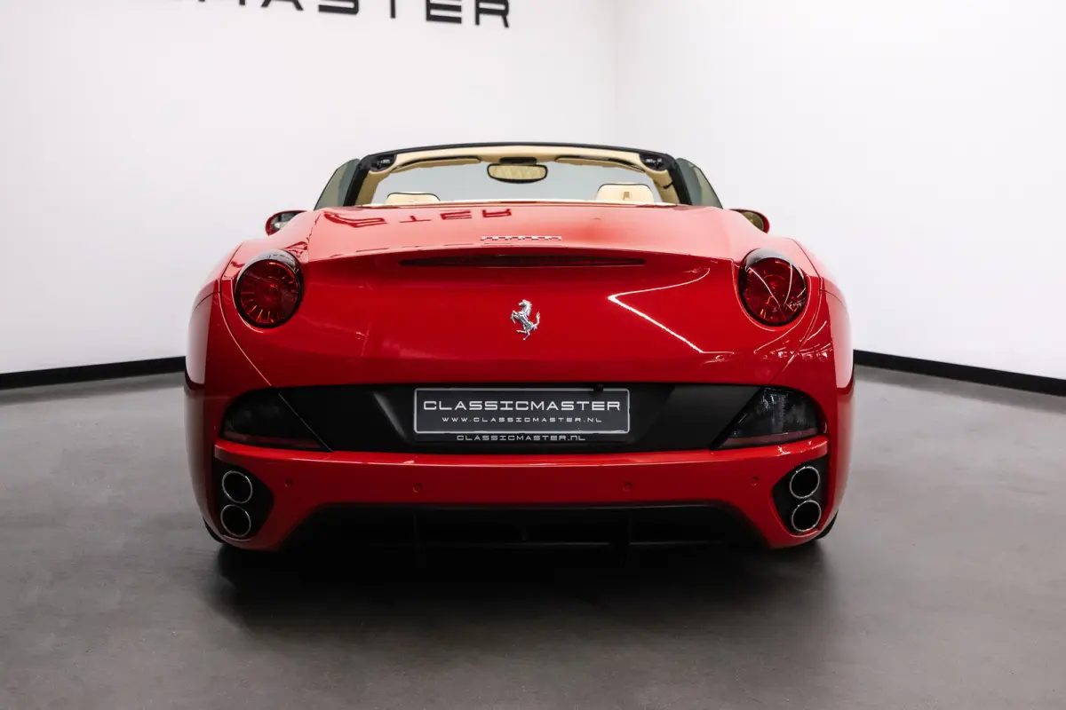 4.3 V8 Btw auto, Fiscale waarde € 22.000,- (€ 90.867,77 Ex B.T.W) DEALER AUTO Dealer auto