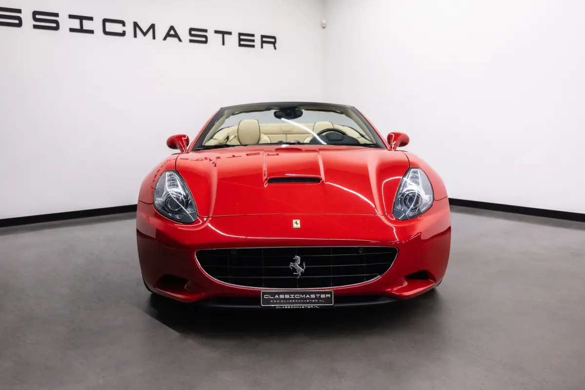 4.3 V8 Btw auto, Fiscale waarde € 22.000,- (€ 90.867,77 Ex B.T.W) DEALER AUTO Dealer auto