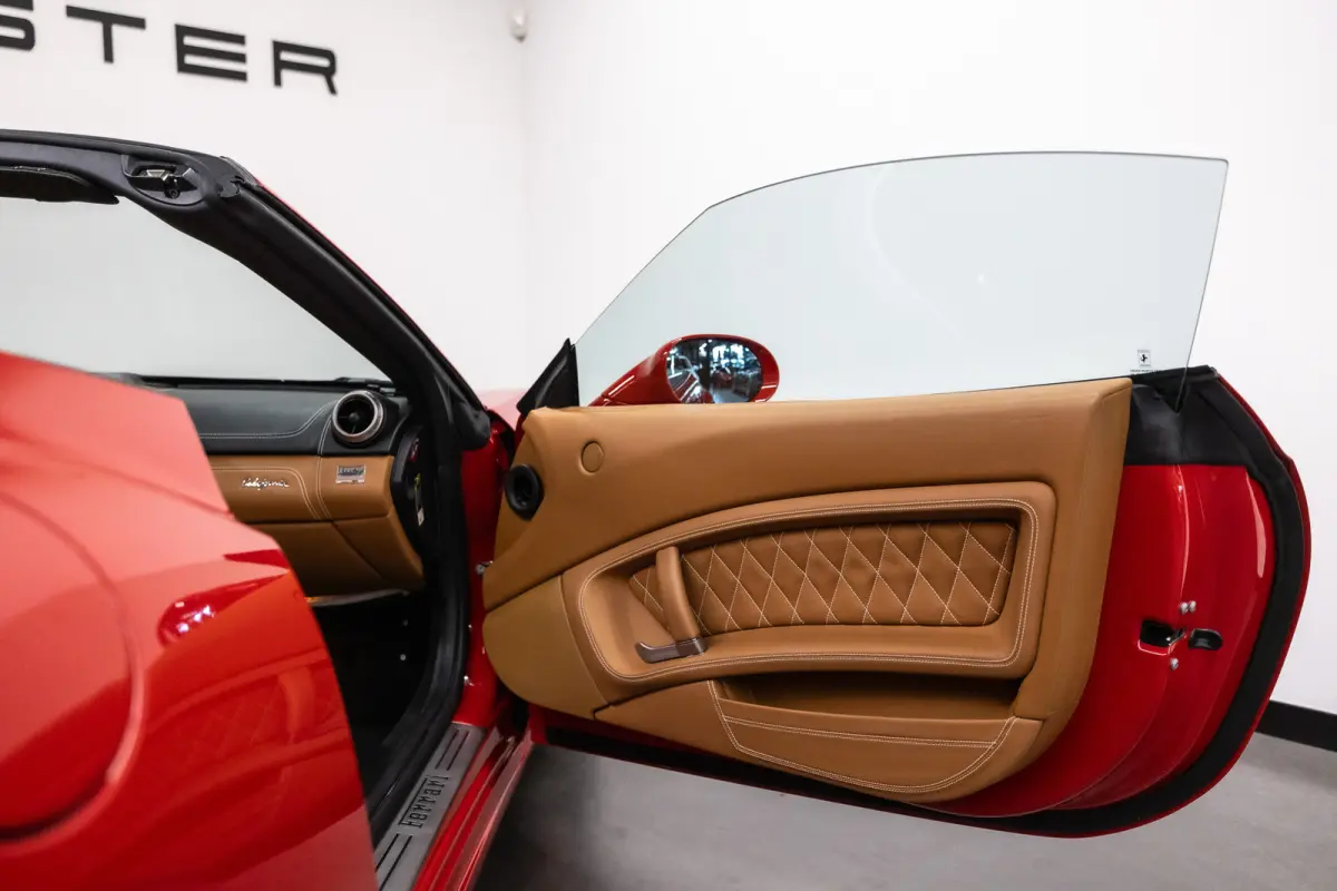 4.3 V8 Btw auto, Fiscale waarde € 22.000,- (€ 90.867,77 Ex B.T.W) DEALER AUTO Dealer auto