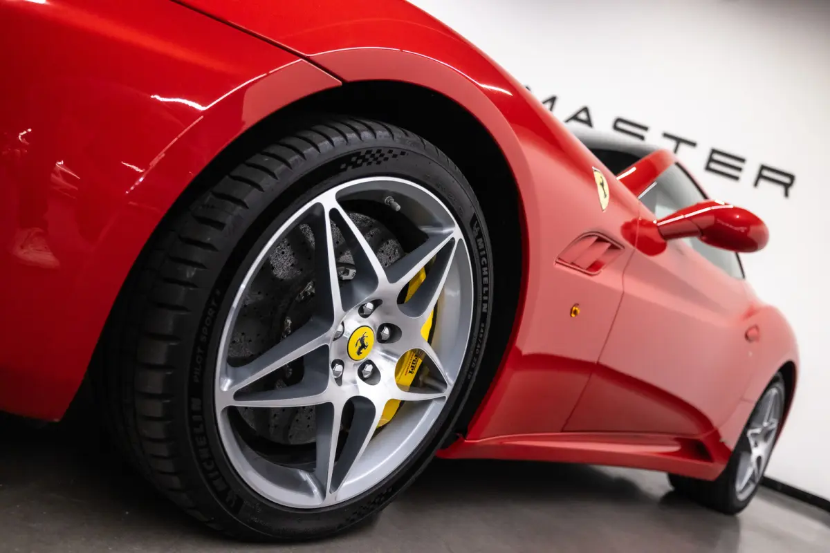 4.3 V8 Btw auto, Fiscale waarde € 22.000,- (€ 90.867,77 Ex B.T.W) DEALER AUTO Dealer auto