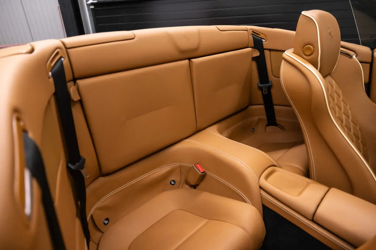 4.3 V8 Btw auto, Fiscale waarde € 22.000,- (€ 90.867,77 Ex B.T.W) DEALER AUTO Dealer auto