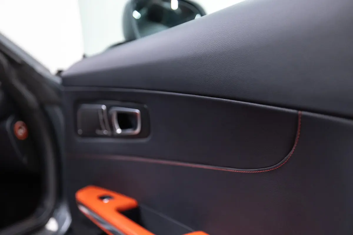 4.0 S BTW auto, AMG Exclusive Package. (€ 78.471,07 Ex B.T.W) DEALER AUTO Dealer auto