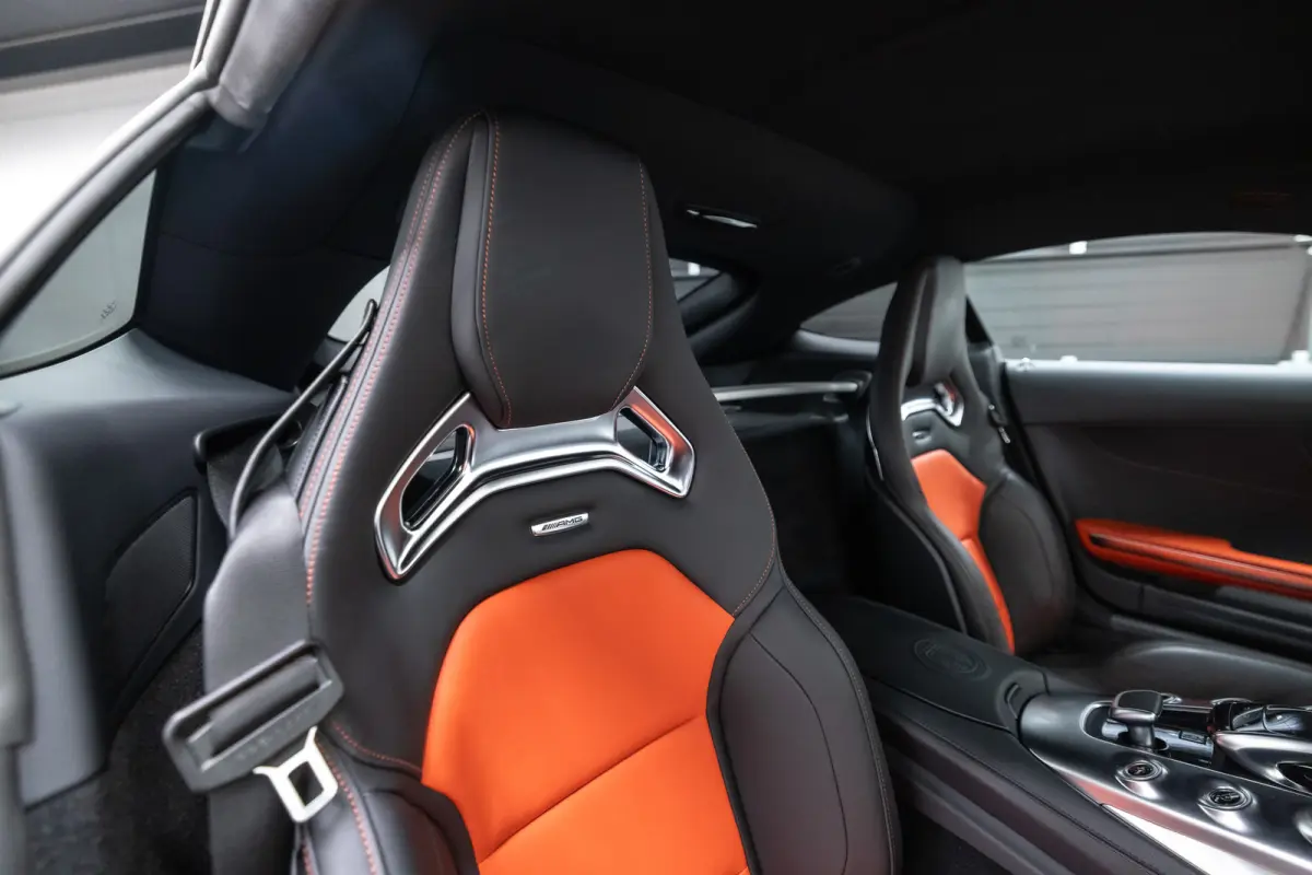 4.0 S BTW auto, AMG Exclusive Package. (€ 78.471,07 Ex B.T.W) DEALER AUTO Dealer auto